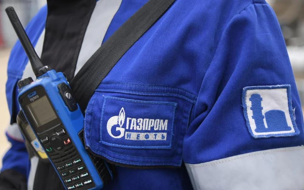 Газпром нефть увеличила объем размещения облигаций, сообщил источник