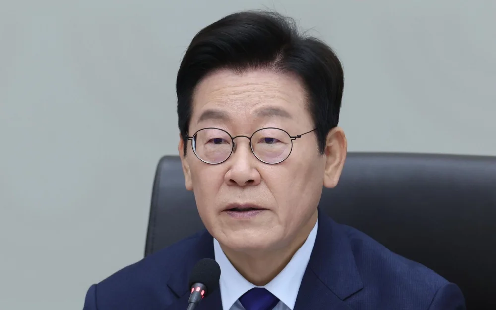 Президент Южной Кореи назвал недопустимым получение страной ядерного оружия