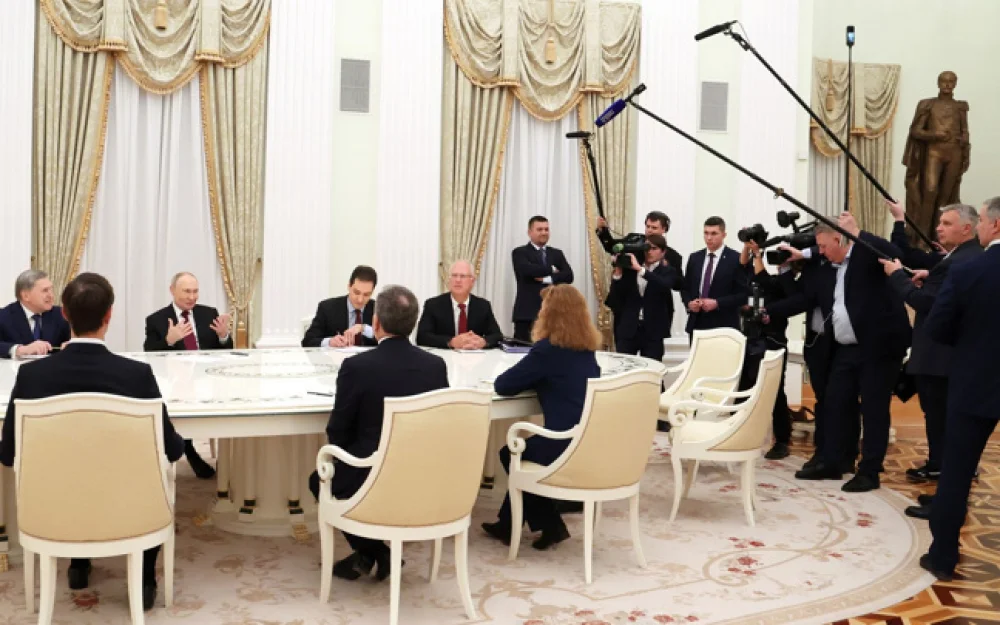 Путин рассказал, что обсудил с Уиткоффом проблемные пункты плана США по Украине